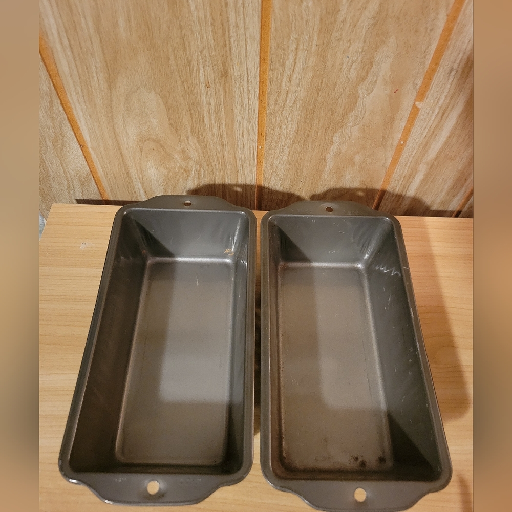 Pair of Ekco Loaf Pans
